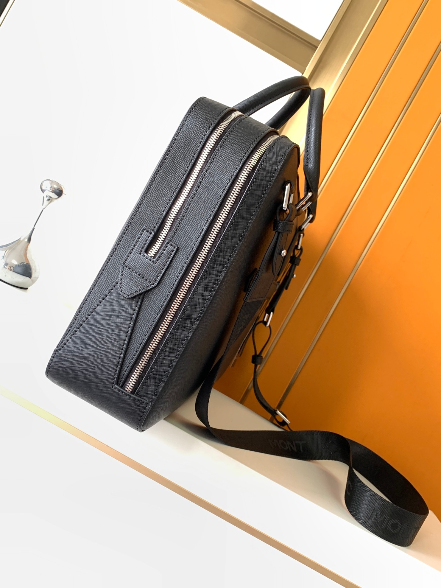 Bolsas de Mão Masculinas de Lu - Leather Work Bag Mens avaliação e preço